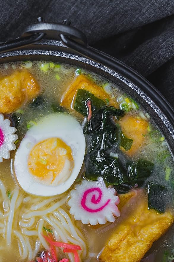 Olla Japonesa de Hierro Fundido para Sukiyaki con Tapa de Madera
